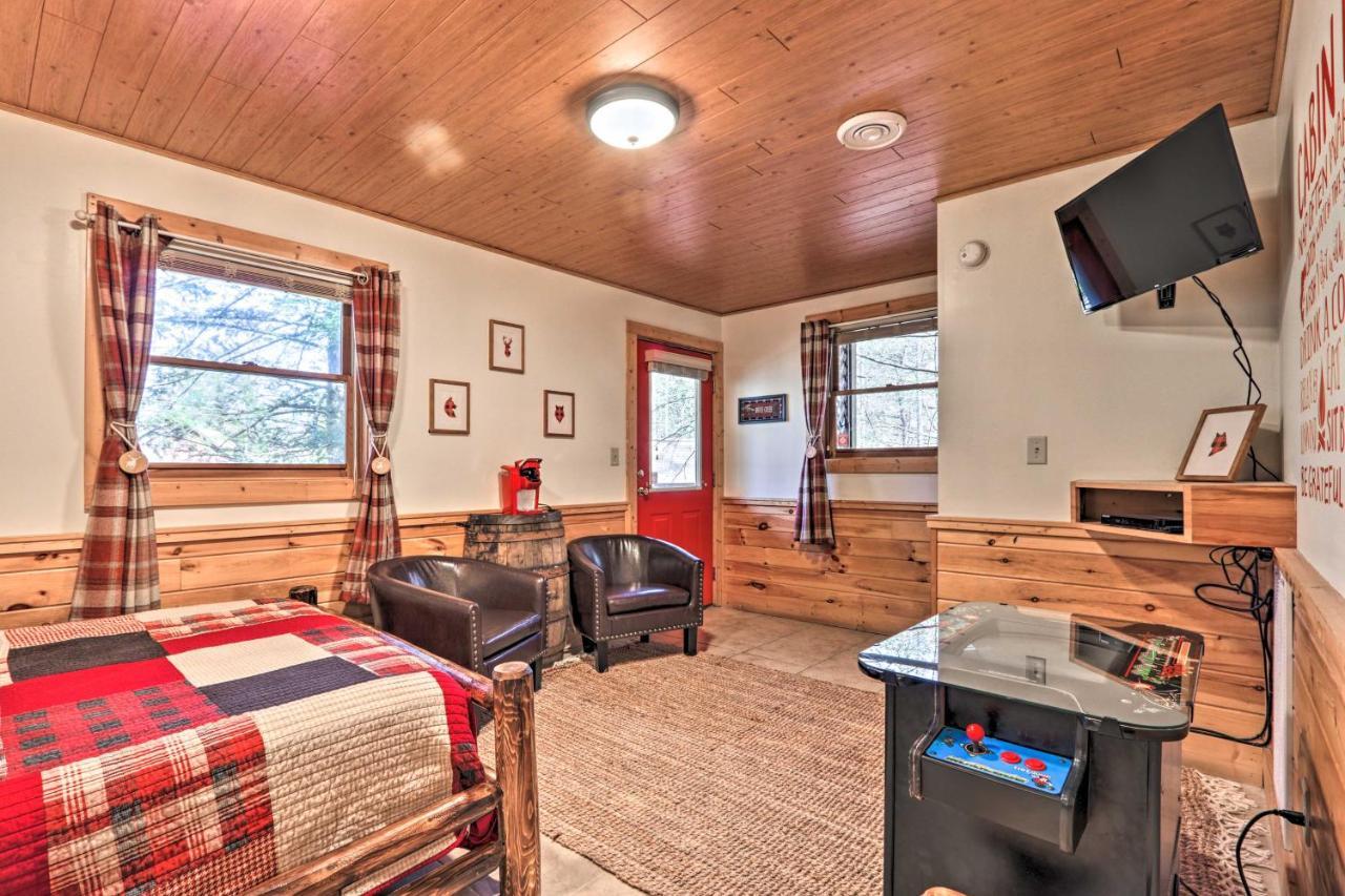 Cozy Cabin With Hot Tub In The Heart Of Pigeon Forge Villa ภายนอก รูปภาพ